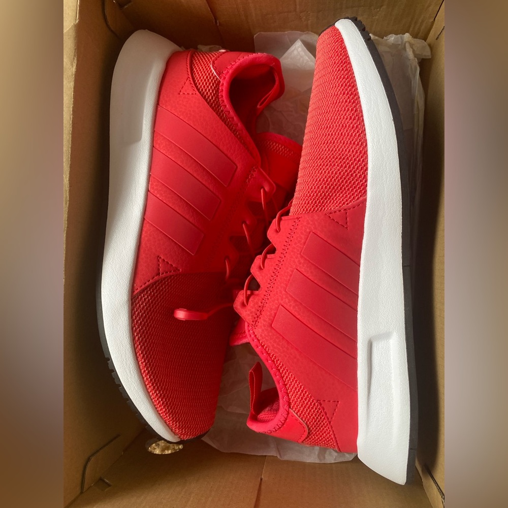 Adidas red coral pink sneakers / tennis shoes - Picture 3 of 5